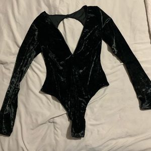 Me without tags velvet bodysuit